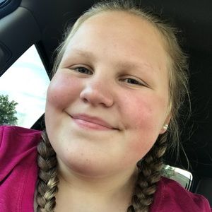 Meet your Posher, Abby